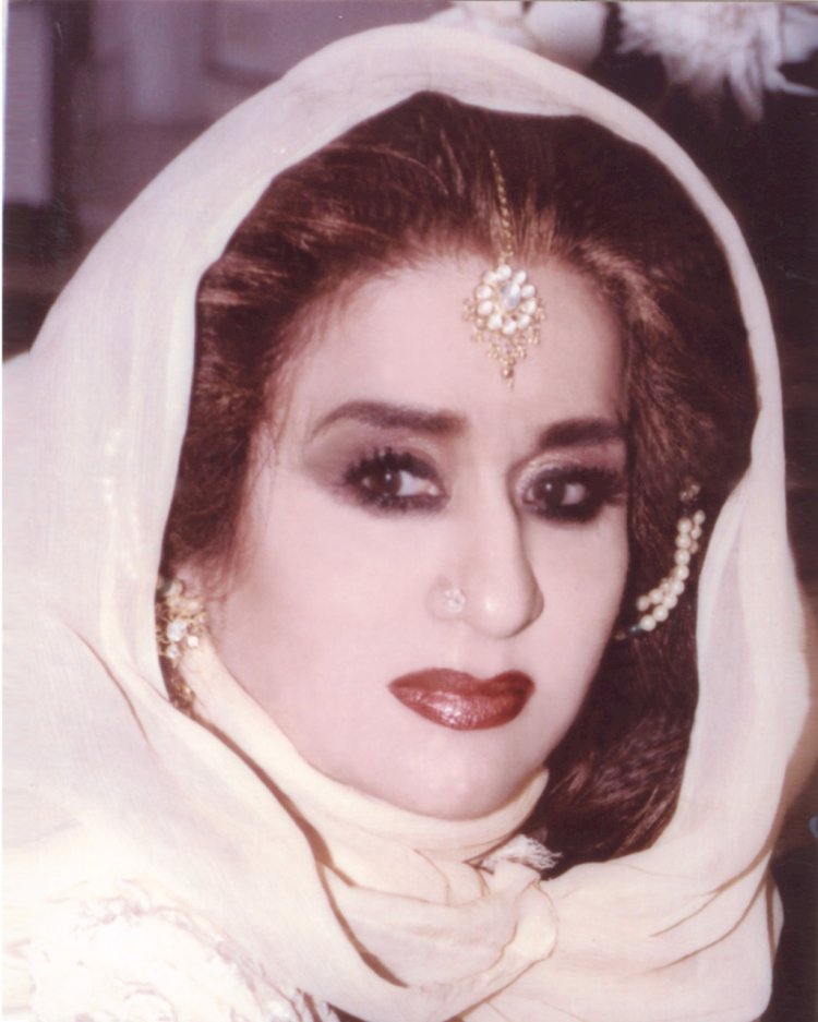 मेकअप के आसान तरीके -----शहनाज़ हुसैन