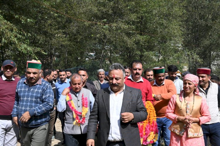 रोहित ठाकुर ने 3.26 करोड़ से निर्मित उठाऊ पेयजल योजना का किया उद्‌घाटन