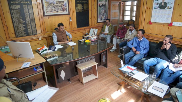 एस0डी0एम0 कल्पा ने किन्नौर महोत्सव के संदर्भ में बैठक ली