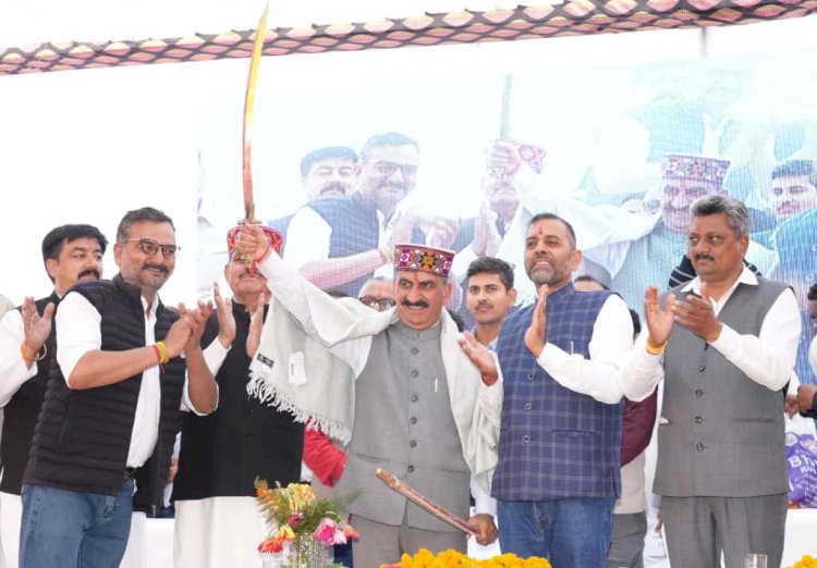 मुख्यमंत्री ने बड़सर अस्पताल को 100 बिस्तरों की क्षमता में स्तरोन्नत करने की घोषणा की