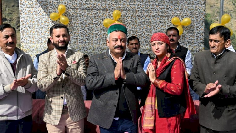 7.50 करोड़ से बनेगी मलोग-पानसरी-बदियार सड़क, वित्तपोषण हेतू नाबार्ड को भेजा जायेगा - रोहित ठाकुर