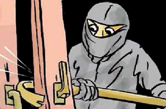 नाहन : 24 घण्टे में दबोचा लिया स्थानीय चोर: देव भूमि क्षत्रिय संगठन के राज्य अध्यक्ष रुमित ठाकुर के घर से किया था हाथ साफ...