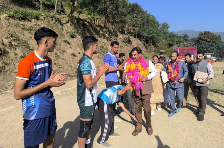 युवाओं का मार्गदर्शन हम सभी का उत्तरदायित्व - संजय अवस्थी