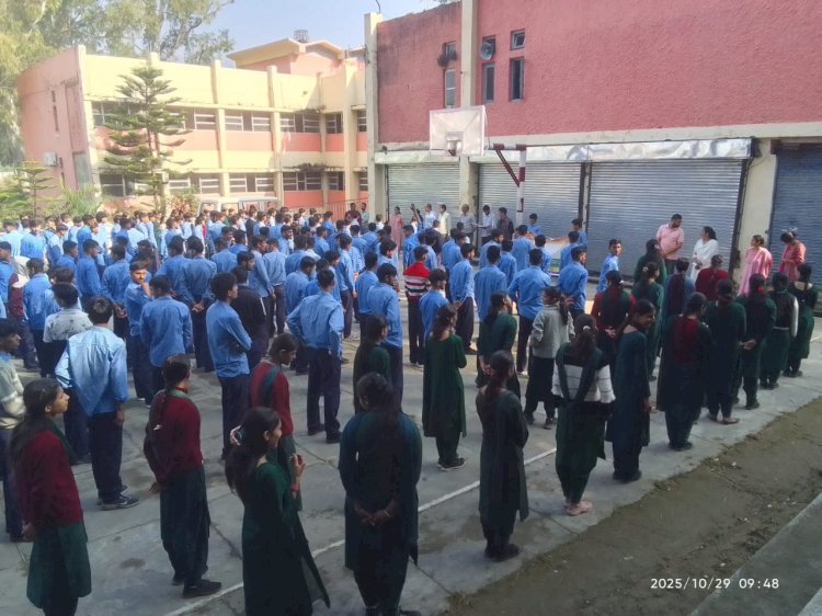 युको आरसेटी सिरमौर द्वारा आईटीआई नाहन में सतर्कता जागरूकता कार्यक्रम आयोजित