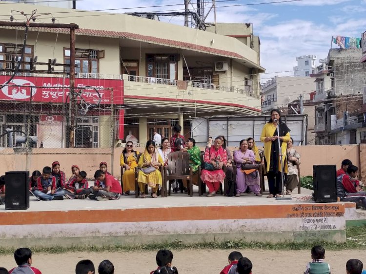 अखिल भारतीय जनवादी महिला समिति द्वारा कैंट विद्यालय में नशे के खिलाफ जागरूकता शिविर का आयोजन