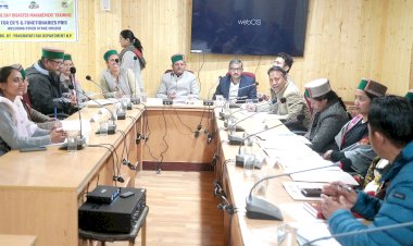 जिला परिषद किन्नौर की त्रेहःमासिक बैठक रिकांग पिओ के जिला परिषद सभागार कक्ष में आयोजित