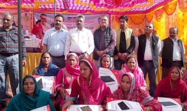 भोरंज में हो रहे हैं 550 करोड़ रुपये से अधिक के विकास कार्य : सुरेश कुमार