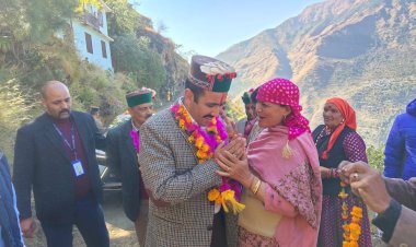 केवल पुस्तकीय ज्ञान तक सीमित न रहें छात्र, जीवन के व्यावहारिक अनुभवों से भी सीखें - विक्रमादित्य सिंह