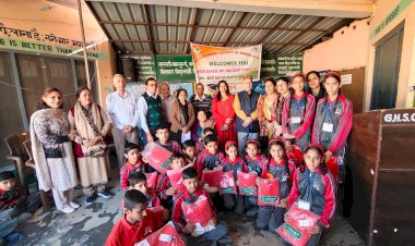 नाहन: पर्यावरण समिति ने कैंट स्कुल में 20 छात्रों को बांटे स्वेटर