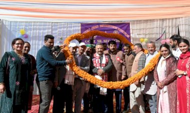 शिक्षित व्यक्ति की राष्ट्र निर्माण में होती है विशेष भूमिका - रोहित ठाकुर