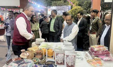 दिल्ली हाट में जाइका ने उतारे स्वयं सहायता समूहों के पहाड़ी उत्पाद -मुख्य सचिव संजय गुप्ता ने किया स्टाल का उदघाटन