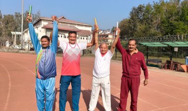 जल तरंग जोश महोत्सव के दूसरे दिन वृद्धजनों के लिए आयोजित हुई दौड प्रतियोगिताएं