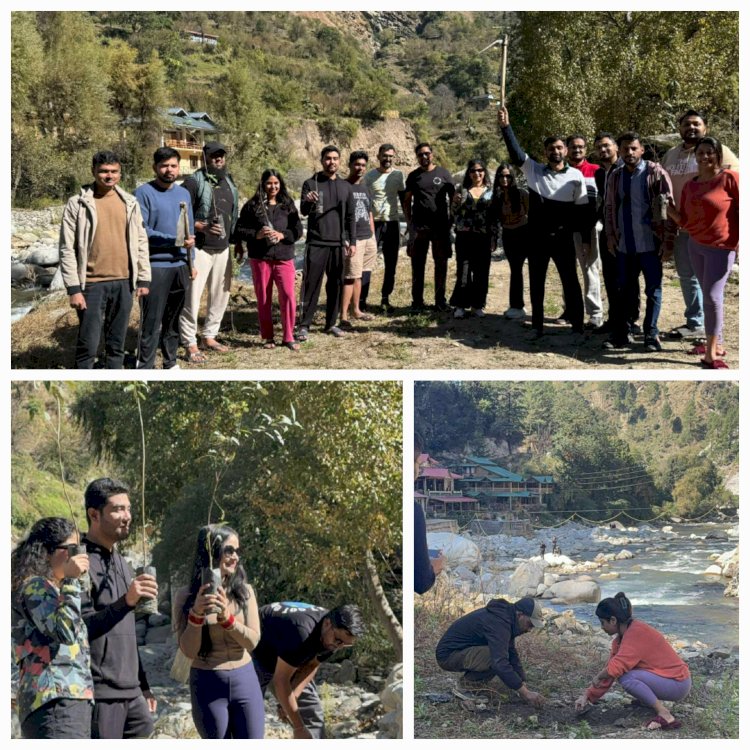 तीर्थन घाटी में पर्यटकों ने पौधरोपण करके जिम्मेदार पर्यटन की नई मिसाल की पेश..... ट्रेवल कंपनी एक्सपीडिया की टीम ने सिल्वर ओक के पौधे लगाकर दिया प्रकृति संरक्षण का सन्देश।