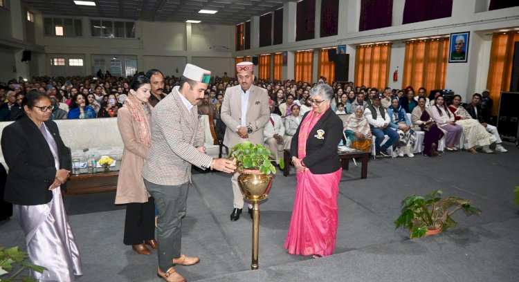 शिक्षा प्रगति का है आधार - विक्रमादित्य सिंह