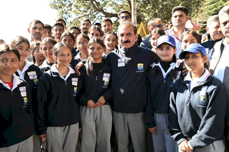 चिट्टे के खिलाफ महा वॉकथॉन आयोजित-मुख्यमंत्री ने किया नेतृत्व. कहा चिट्टे के सौदागरो अगर तुम नहीं सुधरे तो हिमाचल तुम्हें नाम, निशान और नेटवर्क सहित मिटा देगा