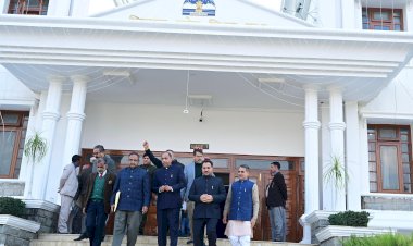 धारा 118 को कमजोर करके "हिमाचल ऑन सेल" के मिशन पर चली है सरकार : जयराम ठाकुर