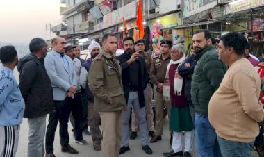 डीसी-एसपी ने टाहलीवाल में यातायात व सुरक्षा व्यवस्था का औचक निरीक्षण किया