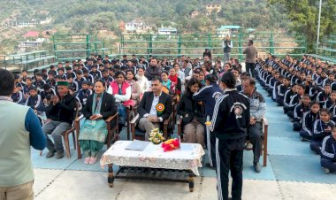 पंकज शर्मा ने बसंतपुर स्कूल में बच्चों को एंटी चिट्टा अभियान के तहत किया जागरूक