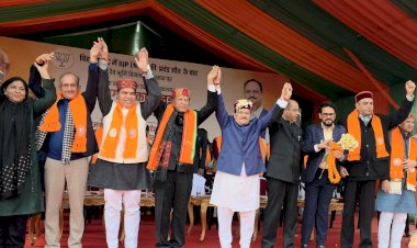 हजारों करोड़ केंद्र से लेकर भी धरातल पर कुछ नहीं उतरा, हिमाचल में कांग्रेस की नाकाम और झूठी सरकार उजागर: नड्डा