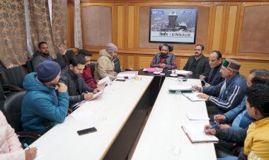 किन्नौर जिला के उपायुक्त कार्यालय सभागार में नशा मुक्त भारत अभियान पर बैठक आयोजित