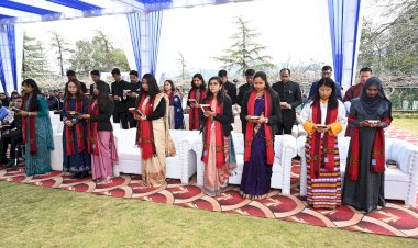 राज्यपाल ने आईएएंडएएस अधिकारियों के प्रशिक्षण कार्यक्रम का शुभारंभ किया