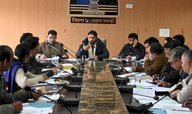 मनरेगा में श्रमदिवस बढ़ाने पर फोकस करें, हर सोमवार होगी समीक्षा : अपूर्व देवगन