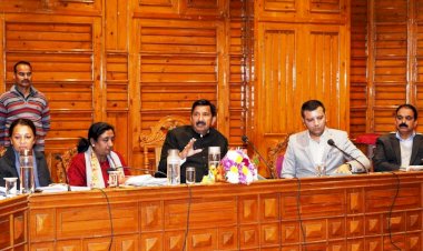 उप-मुख्यमंत्री ने जल शक्ति विभाग की स्क्रीनिंग कमेटी की प्रथम बैठक की अध्यक्षता की