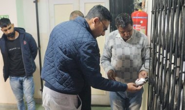 उपायुक्त ने किया ईवीएम, वीवीपैट का त्रैमासिक निरीक्षण