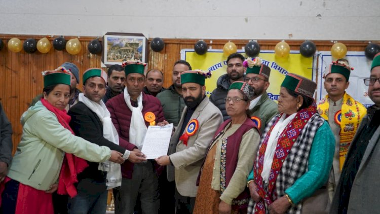 विश्व दिव्यांग दिवस समारोह रिकांगपिओ के बचत भवन में आयोजित किया गया