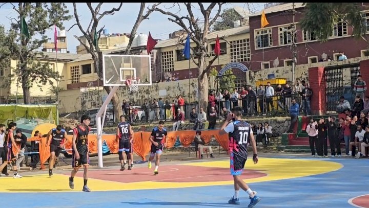 नाहन: सिरमौर महिला टीम ने हमीरपुर को 41-15 अंतर से हराया....