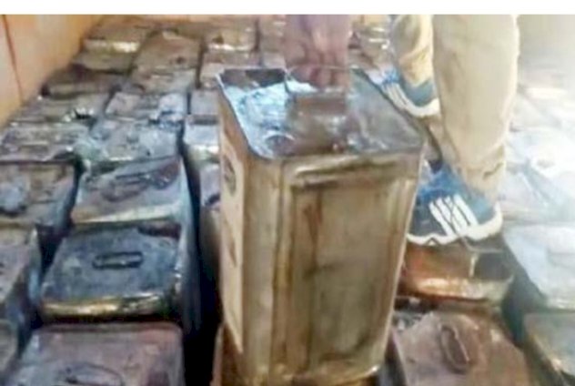 नाहन: बिना परमिट 161 टीन बिरोजा पकड़ा, राजगढ़ पुलिस ने चालक समेत दो धरे.