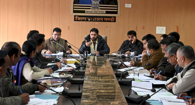 मनरेगा में श्रमदिवस बढ़ाने पर फोकस करें, हर सोमवार होगी समीक्षा : अपूर्व देवगन