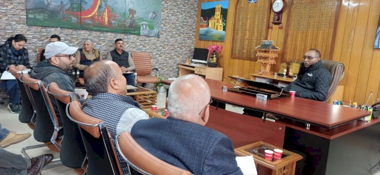 पेयजल की गुणवत्ता का ध्यान रखें, सैंपलिंग-टेस्टिंग बढ़ाएं, डीडब्ल्यूएसएम की बैठक में उपायुक्त अमरजीत सिंह ने अधिकारियों को दिए निर्देश