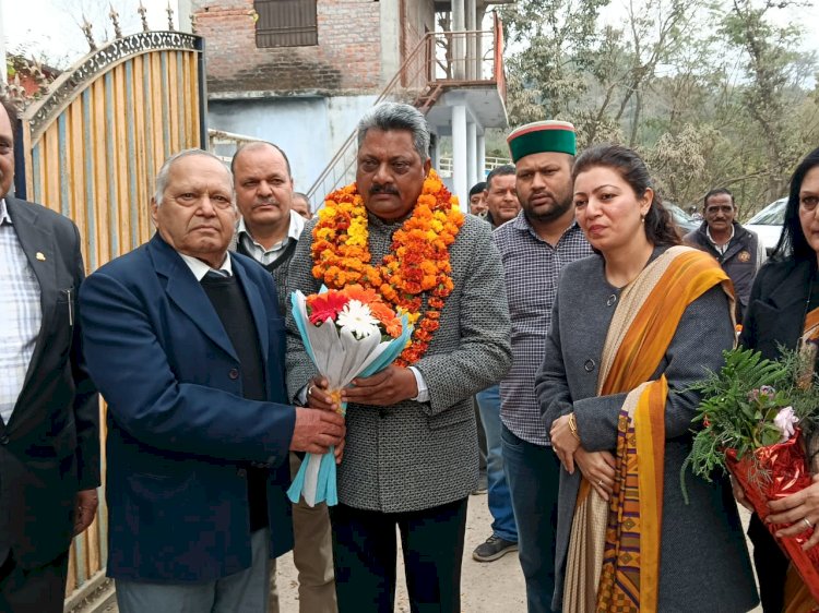 शिक्षा का एक बेहतरीन मॉडल विकसित करेगी प्रदेश सरकार : सुरेश कुमार