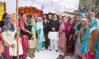 उप मुख्यमंत्री मुकेश अग्निहोत्री ने पंजावर में 15.37 करोड़ रुपये की सड़क का किया शिलान्यास