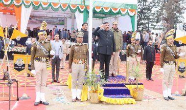 परिवहन निगम के बेड़ में शामिल होगी 297 ई-बसें: मुकेश अग्निहोत्री