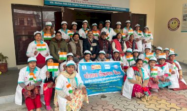 आरसेटी में 28 महिलाओं ने सीखा अगरबत्ती बनाना, गणतंत्र दिवस भी मनाया