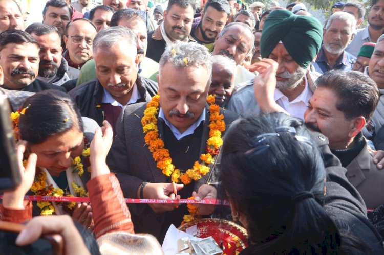 शिक्षा के साथ खेल-कूद स्पर्धाओं व सुविधाओं से बच्चों का समग्र विकास हो रहा सुनिश्चित- रोहित ठाकुर