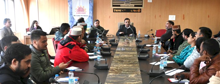 आधार ऑपरेटरों एवं सुपरवाइजरों के लिए मेगा प्रशिक्षण कार्यक्रम आयोजित