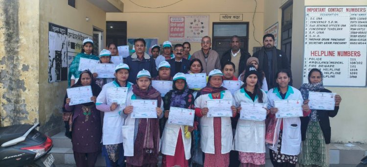 दुलैहड़ में जूट उत्पाद उद्यमी प्रशिक्षण कार्यक्रम सफलतापूर्वक हुआ सम्पन्न