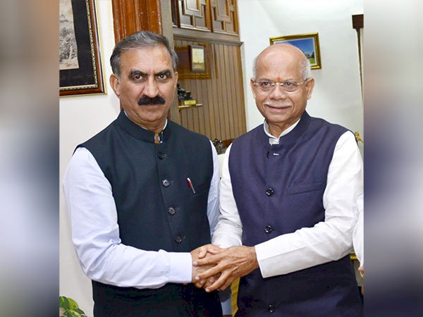 राज्यपाल और मुख्यमंत्री ने प्रदेशवासियों को लोहड़ी व मकर संक्रांति की बधाई दी