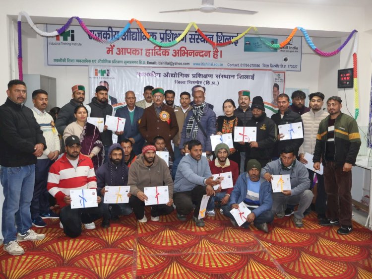 कौशल आधारित शिक्षा प्राप्त कर प्रदेश के युवा हो रहे आत्मनिर्भर- हर्षवर्धन चौहान