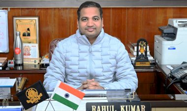 उपभोक्ताओं की सुविधा को जिला में कार्यरत गैस एंजेसियों के लिए वितरण रोस्टर चार्ट जारी: उपायुक्त