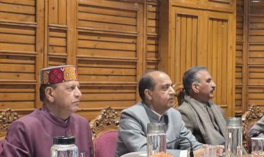 प्रदेश हित सर्वोपरि, केंद्र को बदनाम कर जिम्मेदारी से नहीं बच सकती कांग्रेस सरकार” — डॉ. राजीव बिंदल