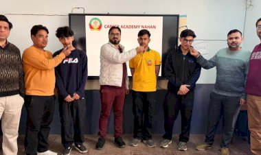 नाहन: जेईई मेन्स में करियर अकैडमी का जलवा, 7 मेधावी छात्रों ने मनवाया प्रतिभा का लोहा...