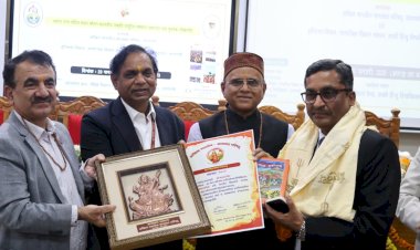 मुख्य पोस्टमास्टर जनरल, हिमाचल प्रदेश परिमंडल श्री संजय सिंह 'सारस्वत सम्मान (प्रशासनिक क्षेत्र)' से अलंकृत