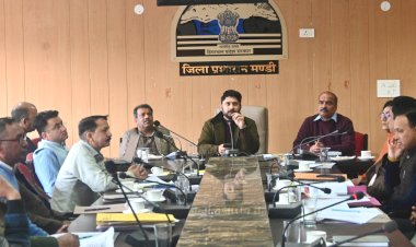 प्राथमिकता से निपटाए जाएंगे एक वर्ष से अधिक पुराने राजस्व मामले : अपूर्व देवगन