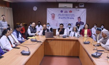 अभिभावक आगे आएं, बेटियों को अवश्य लगवाएं एचपीवी टीका: उपायुक्त हेमराज बैरवा