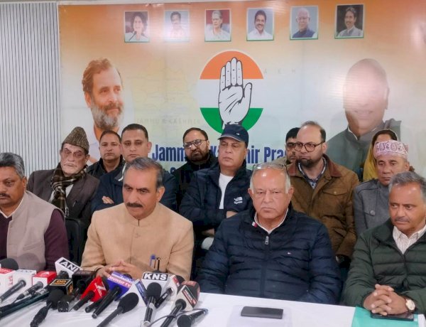 हिमाचल और जम्मू-कश्मीर के सेब उत्पादकों के हितों पर कुठाराघात है मुफ्त व्यापार समझौतेः मुख्यमंत्री