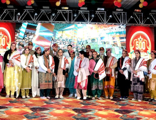 अंतरराष्ट्रीय महाशिवरात्रि महोत्सव की चौथी सांस्कृतिक संध्या में वीर नारियों व वीर माताओं को किया गया सम्मानित